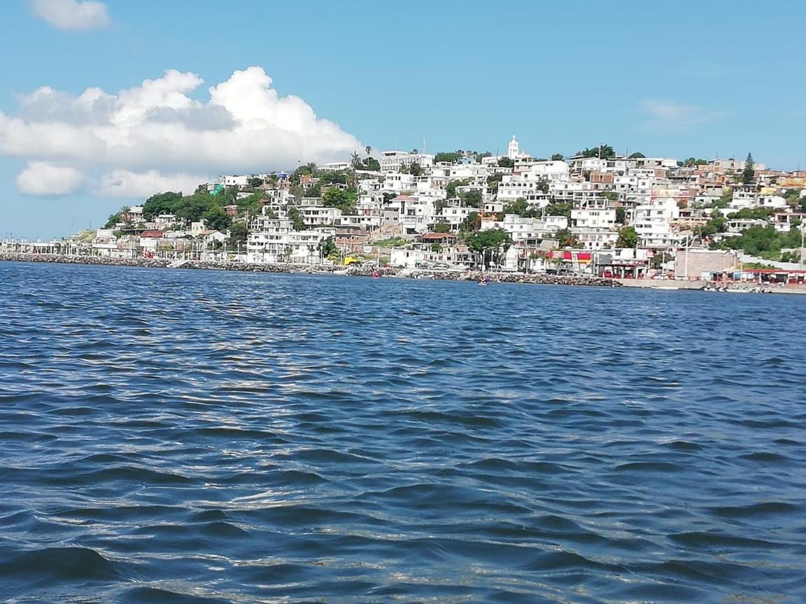 Tortuga Hostel Topolobampo Exteriör bild